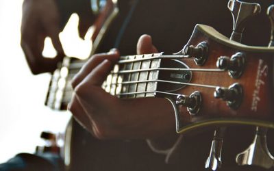 10 Easy Bass Guitar Songs for Beginners 2019